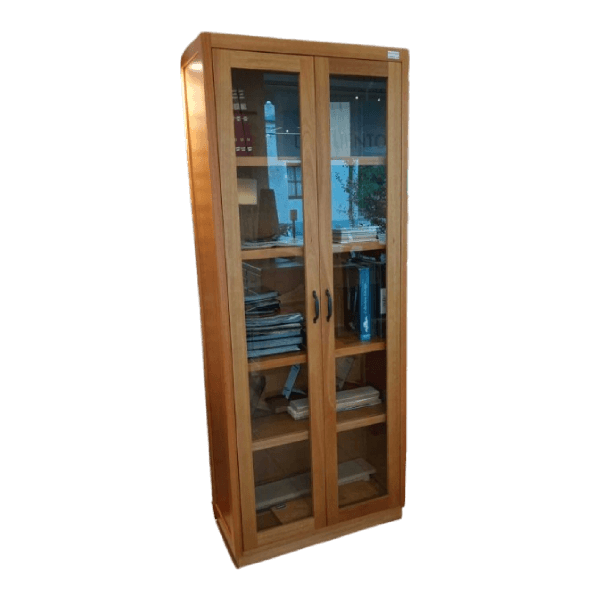 Biblioteca con puertas