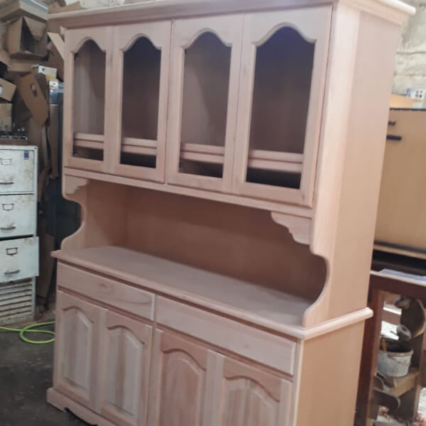 Mueble alto clásico