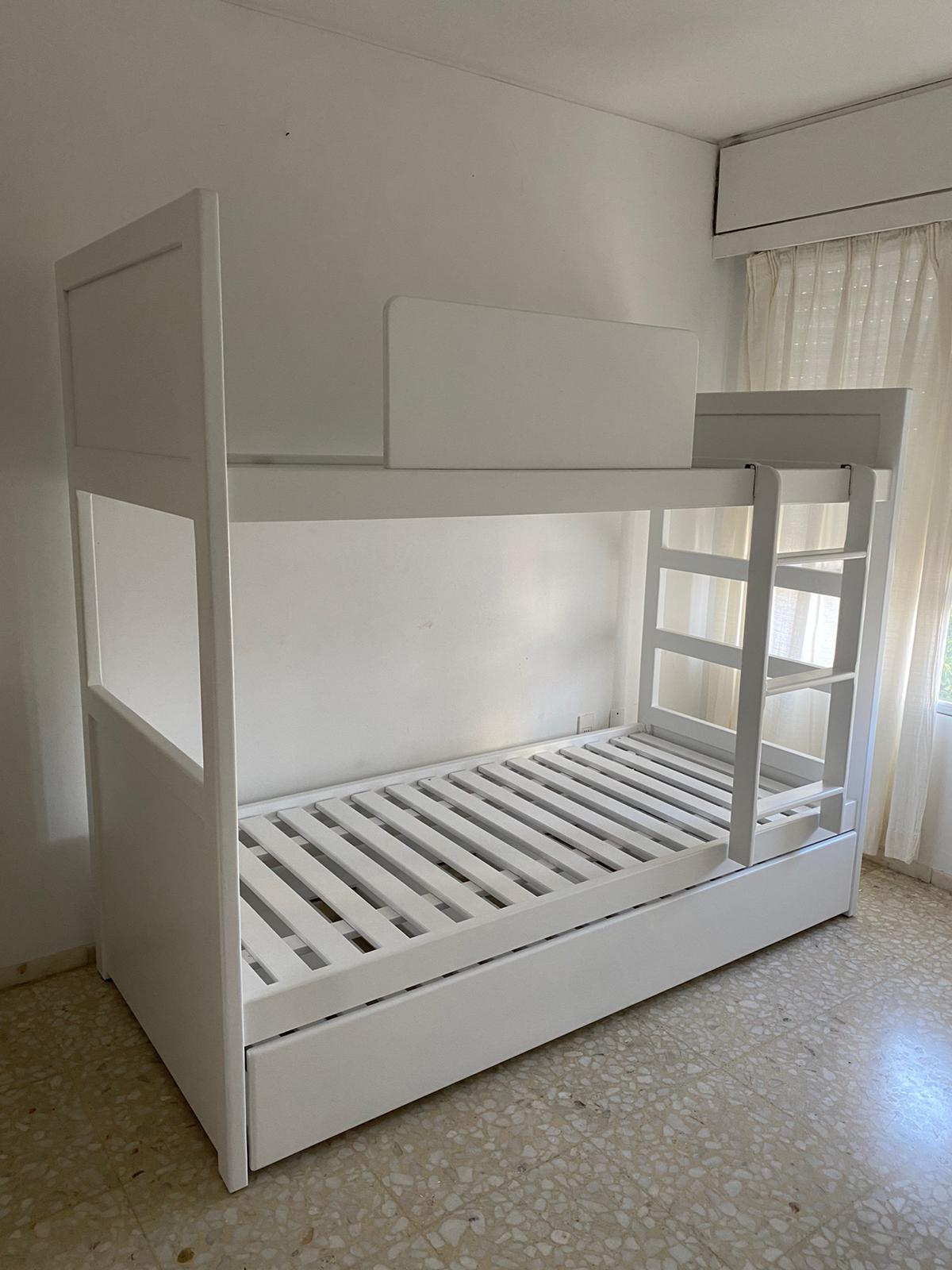 Cucheta triple laqueada blanco